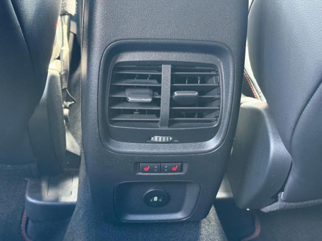 Ford Kuga image 4