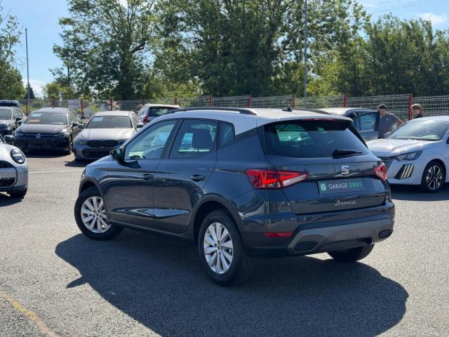 Seat Arona image 2