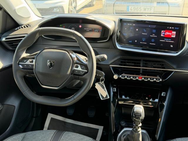 Peugeot 208 image 4