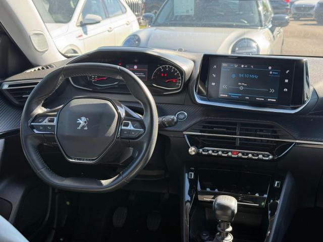 Peugeot 2008 image 5