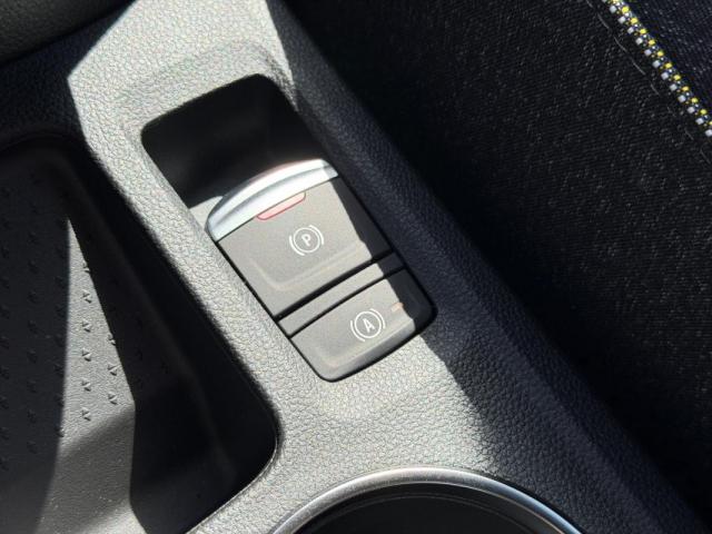 Renault Captur image 1