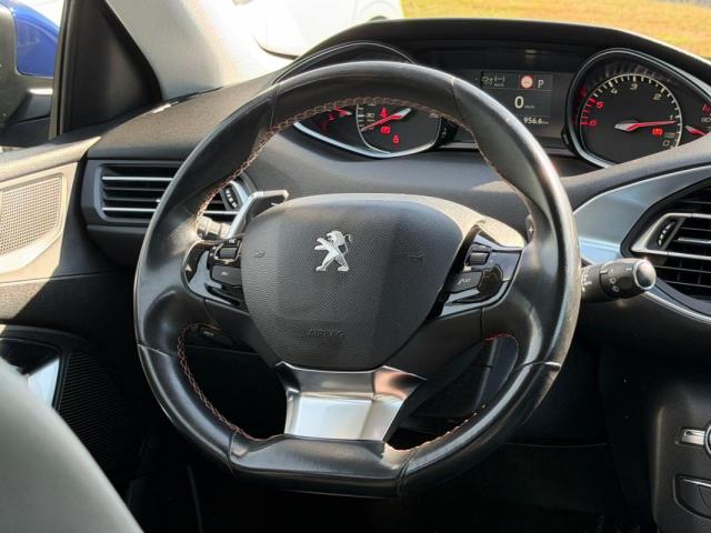 Peugeot 308 image 8