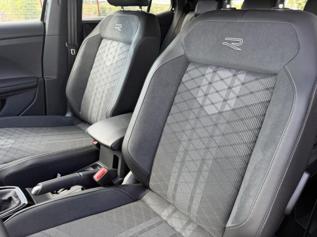 Volkswagen T-Cross image 1