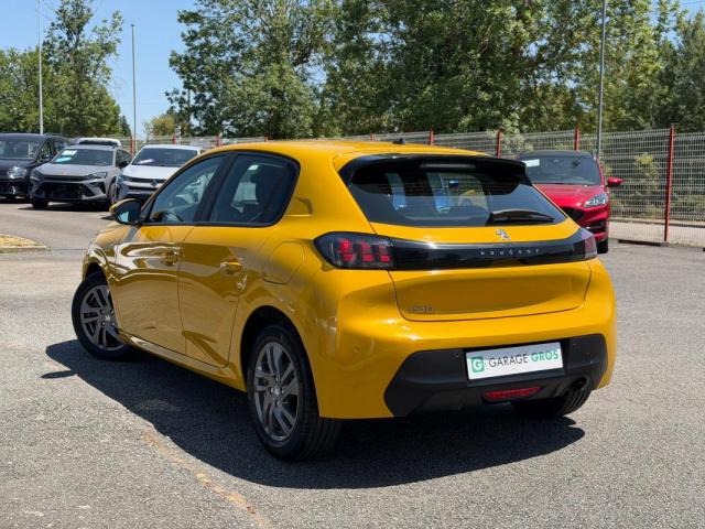 Peugeot 208 image 2