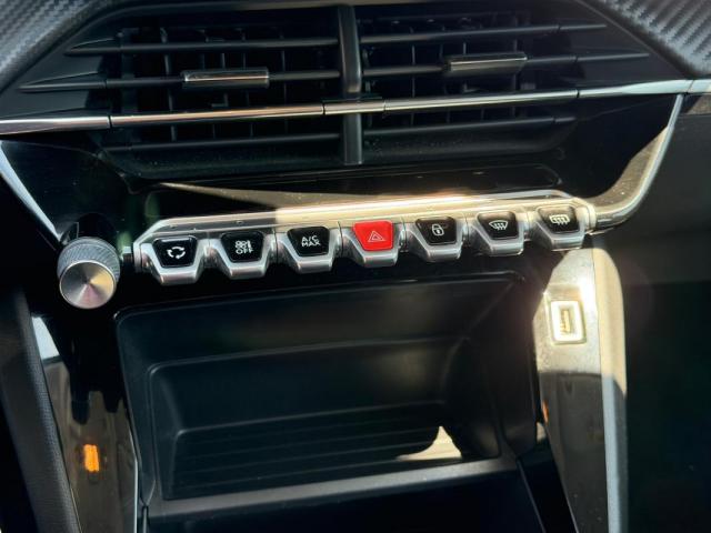Peugeot 208 image 4