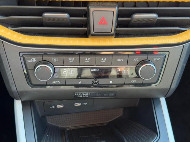 Seat Arona image 2