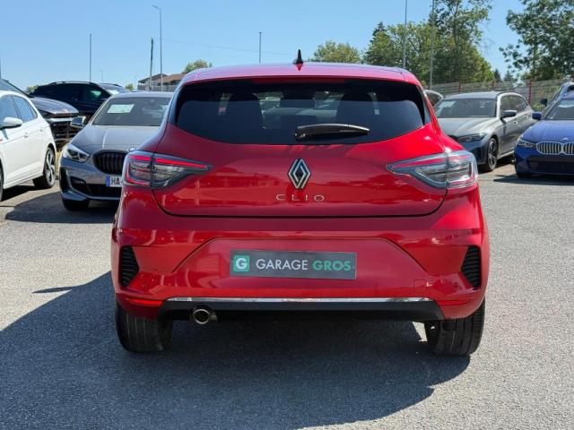 Renault Clio image 1