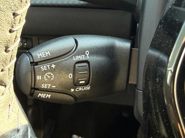 Peugeot 208 image 4