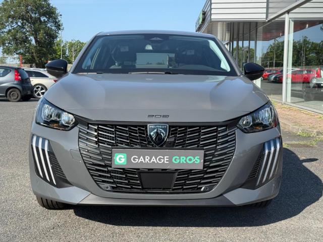 Peugeot 208 image 1