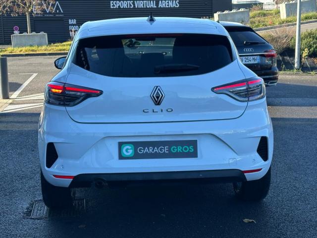 Renault Clio image 6