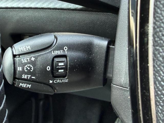 Peugeot 208 image 4