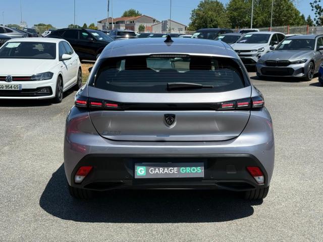 Peugeot 308 image 1