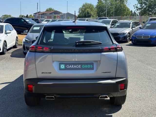 Peugeot 2008 image 5