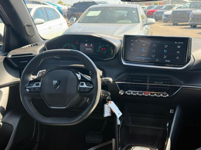 Peugeot 2008 image 7
