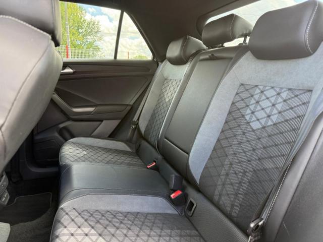 Volkswagen T-Roc image 6