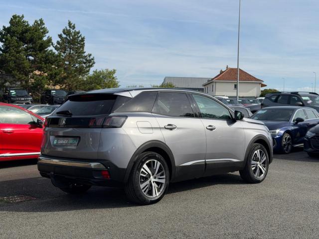 Peugeot 3008 image 2