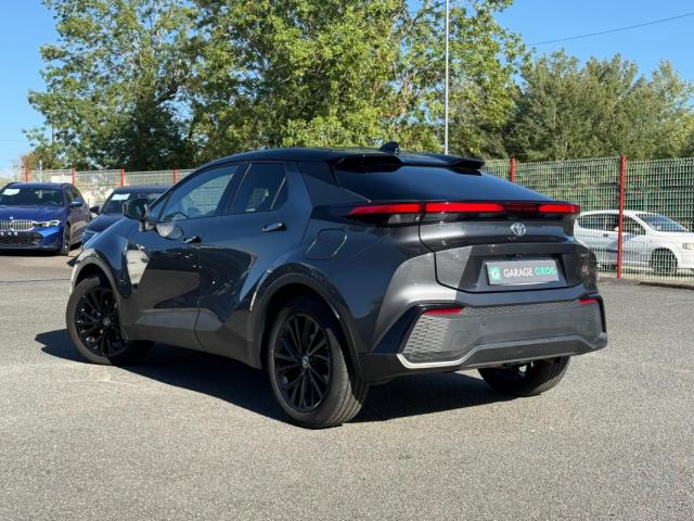 Toyota C-Hr image 2