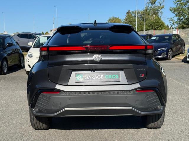 Toyota C-Hr image 6
