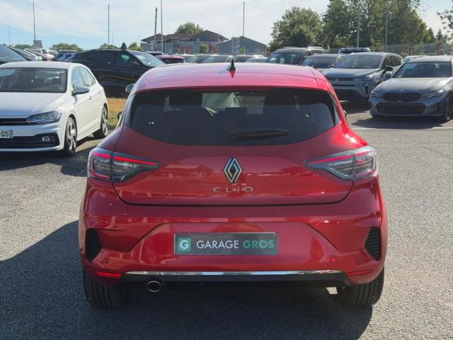 Renault Clio image 8