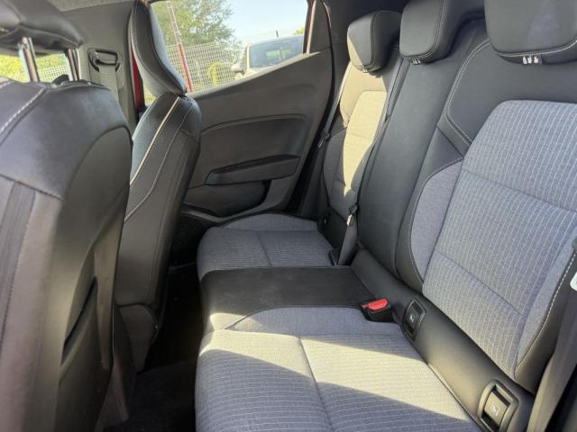 Renault Clio image 9