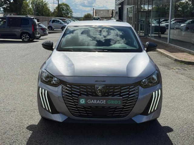 Peugeot 208 image 6