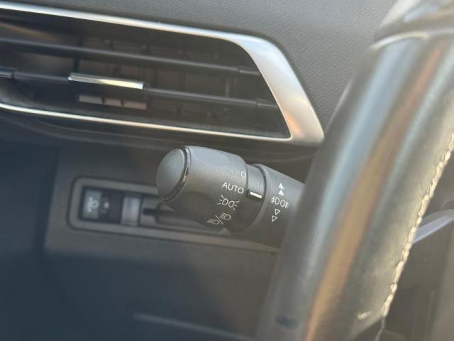 Peugeot 3008 image 9