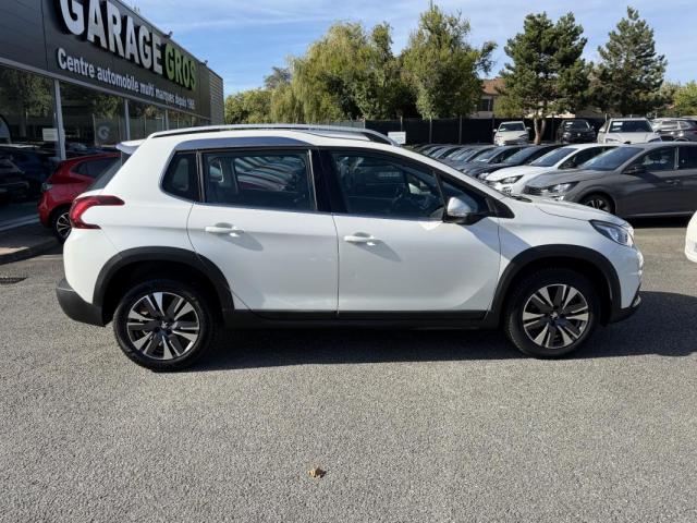 Peugeot 2008 image 9