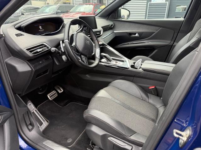 Peugeot 3008 image 2