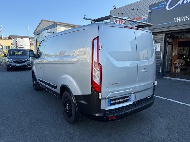 Ford Transit Custom image 9