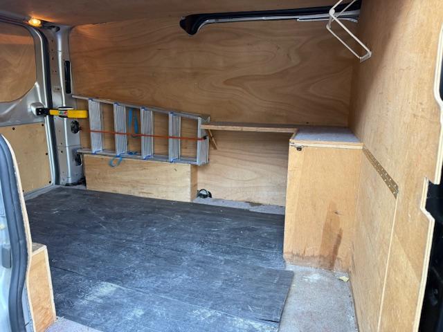 Ford Transit Custom image 7