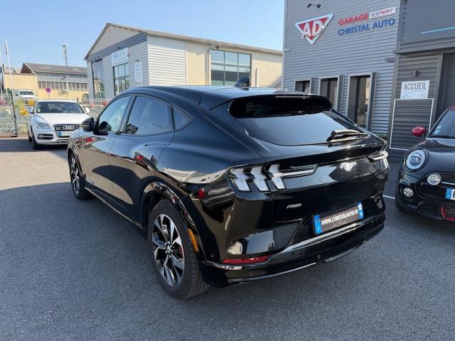 Ford Mustang image 1