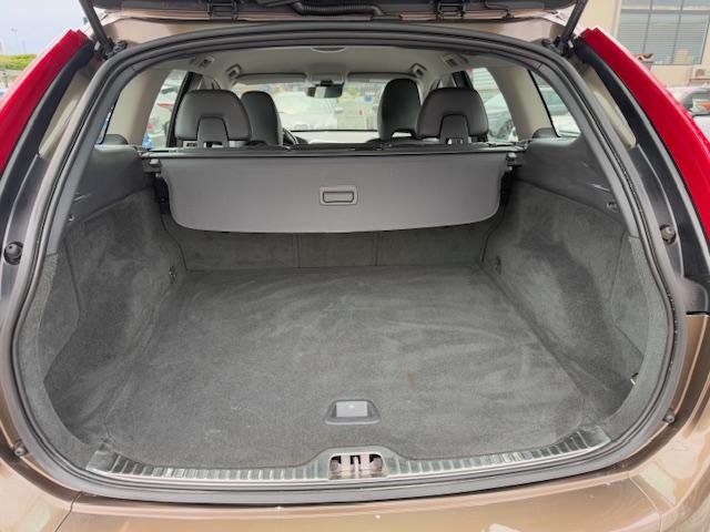 Volvo Xc60 image 6