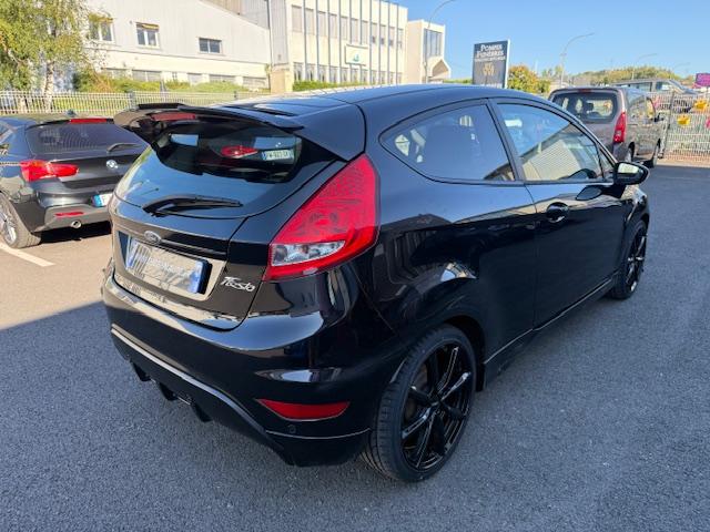 Ford Fiesta image 2