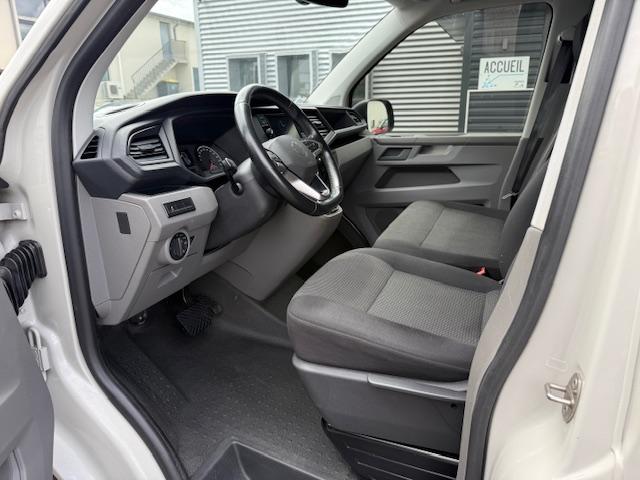 Volkswagen Transporter image 2