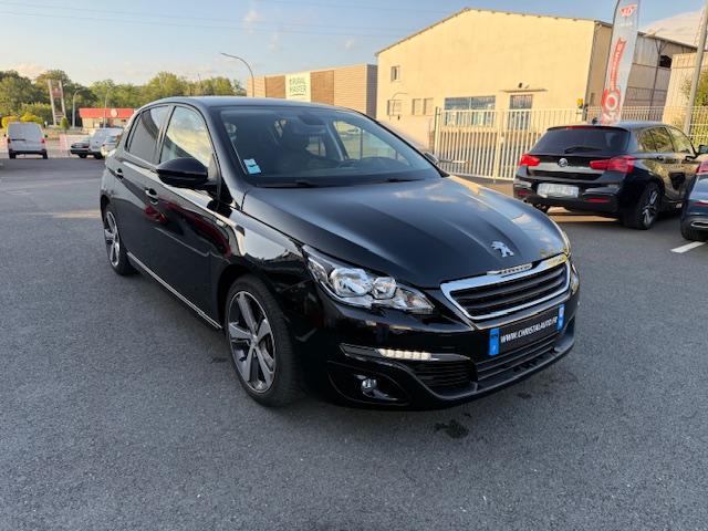 Peugeot 308 image 2