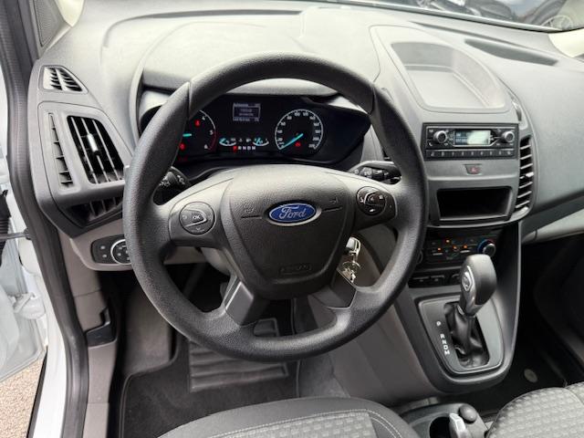 Ford Transit Connect image 8