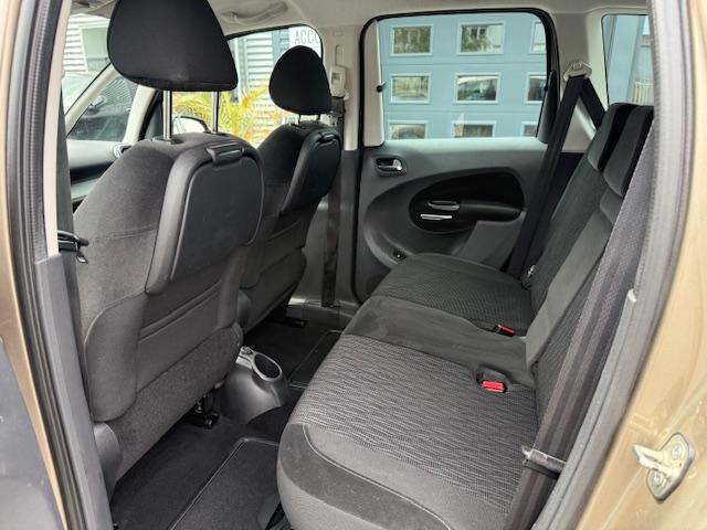 Citroen C3 Picasso image 9
