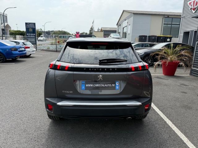 Peugeot 2008 image 7