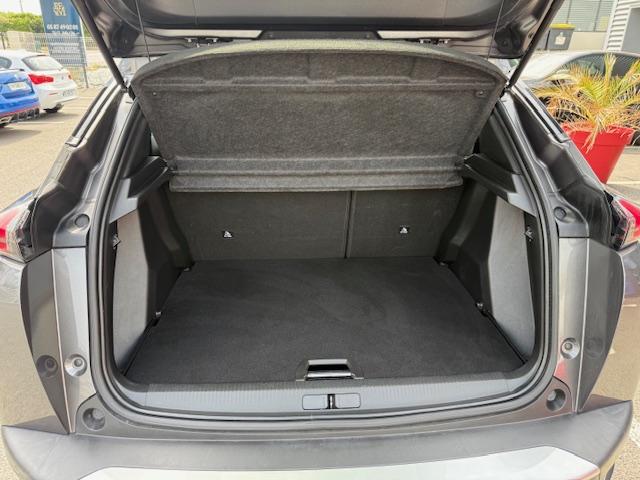 Peugeot 2008 image 9