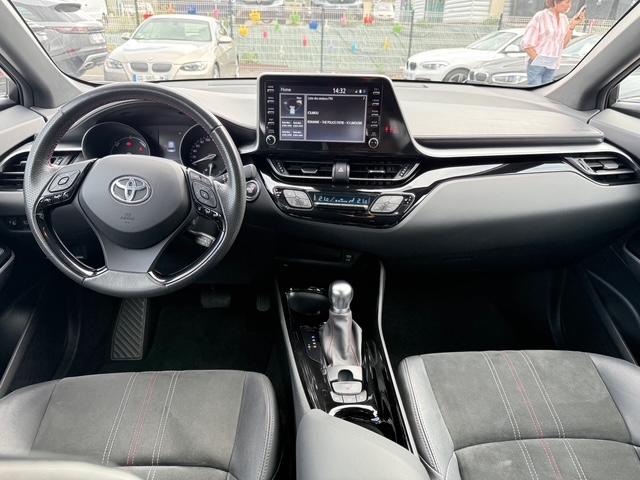 Toyota C-Hr image 7