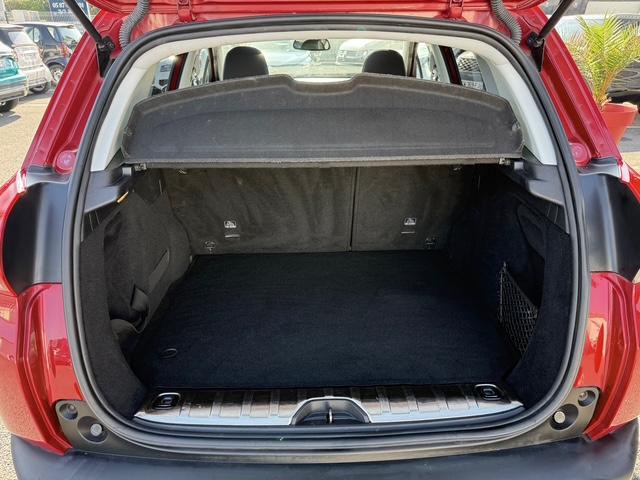 Peugeot 2008 image 6