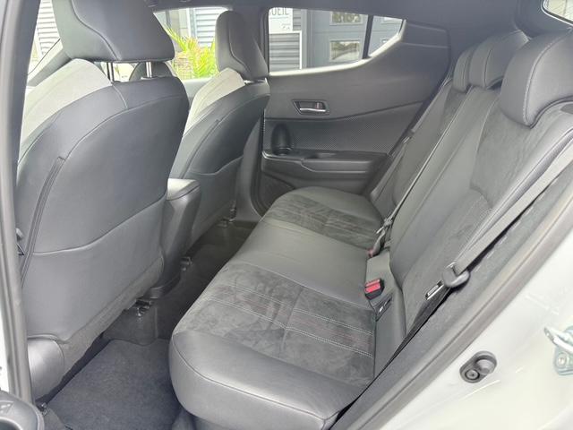 Toyota C-Hr image 4