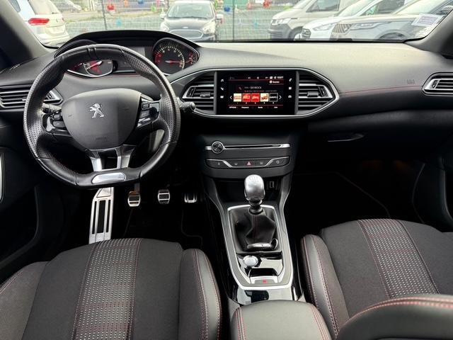 Peugeot 308 image 6