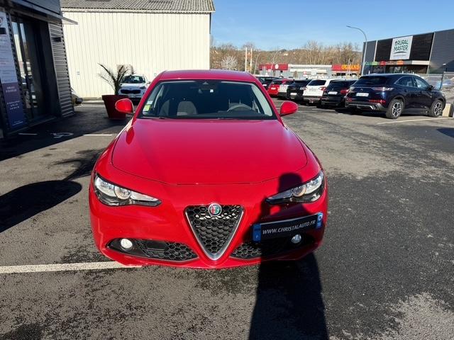 Alfa Romeo Giulia image 5