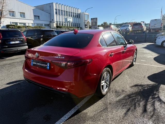 Alfa Romeo Giulia image 7