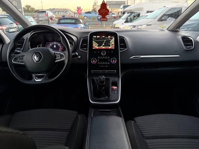 Renault Scénic image 2