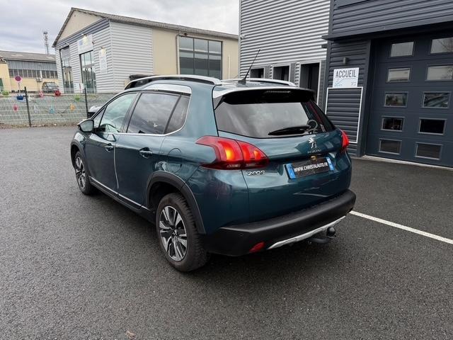 Peugeot 2008 image 6