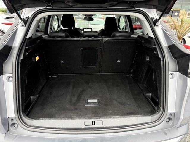 Peugeot 3008 image 2