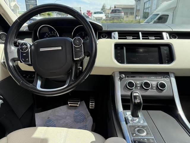 Land Rover Range Rover Sport image 8