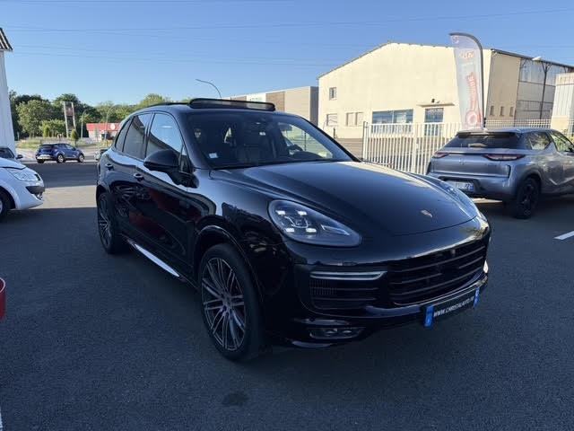 Porsche Cayenne image 3